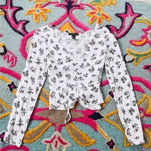 white & black floral top